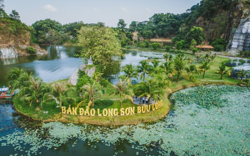 Bán đảo Long Sơn trái tim của khu du lịch Bưu Long