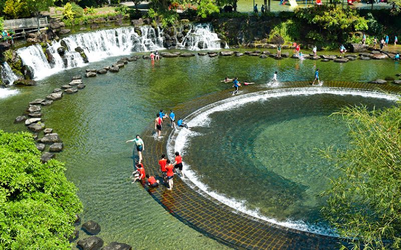 Khu du lịch Suối Mơ