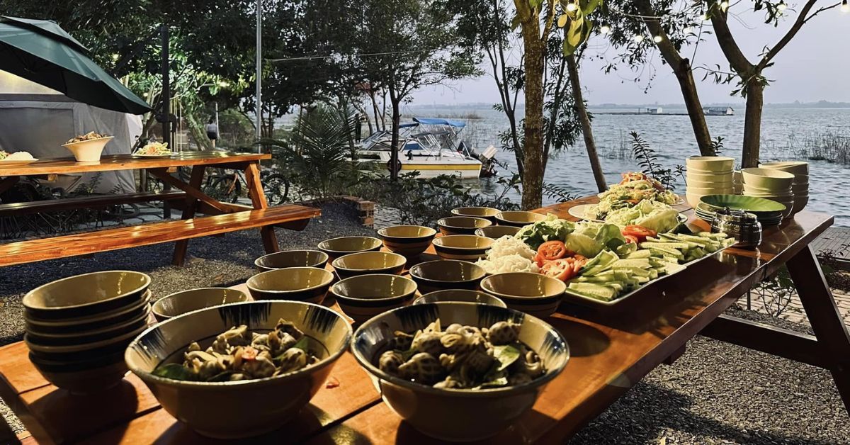 Điểm qua 14 bãi cắm trại Hồ Trị An cực chill mà bạn không nên bỏ lỡ 7 Khói Glamping