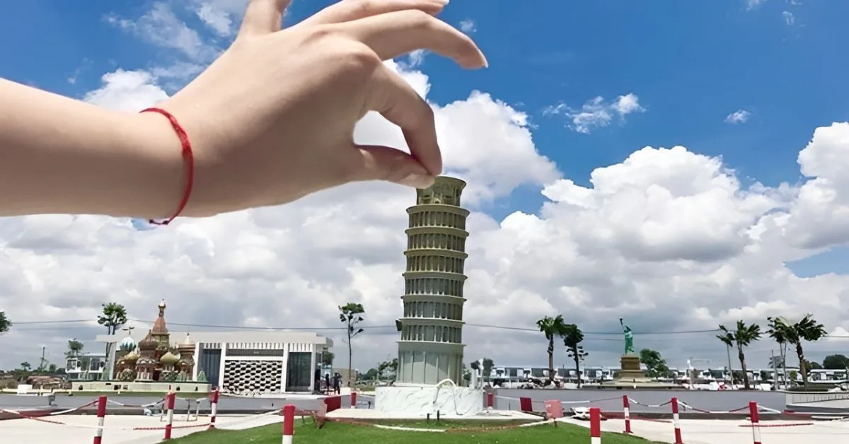 Tháp nghiêng Pisa – Italia