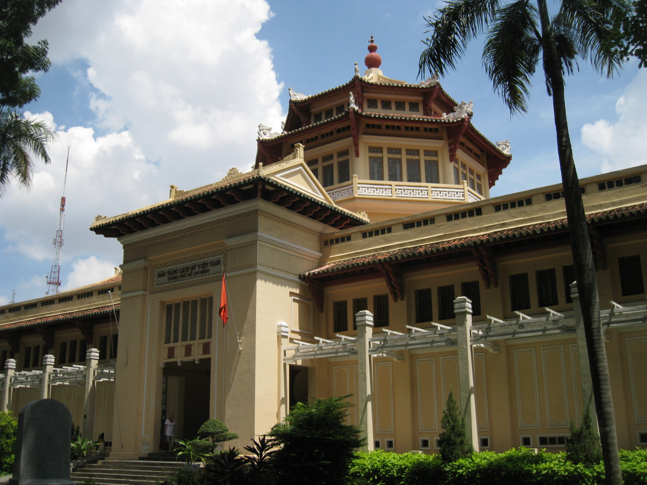 bao tang lich su viet nam tphcm