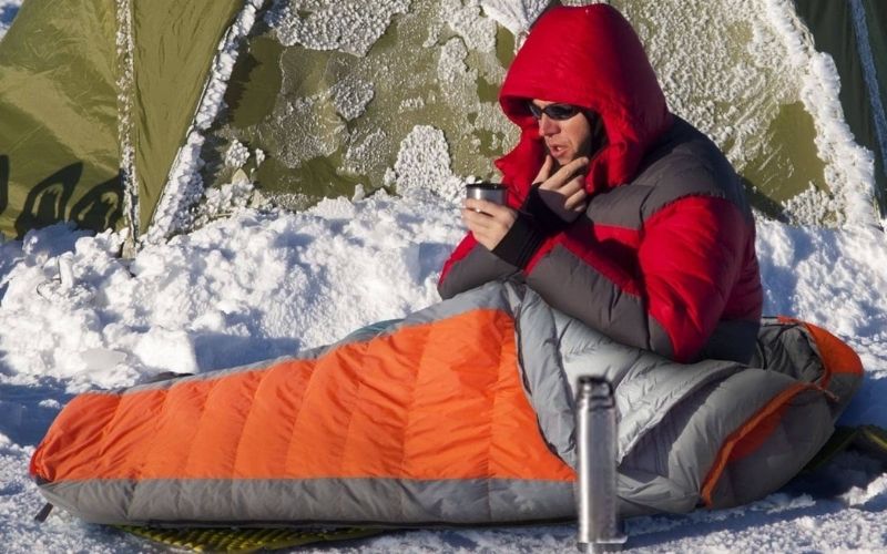 Hướng dẫn chọn túi ngủ cắm trại phù hợp cho chuyến đi 10 Túi ngủ cắm trại theo nhiệt độ mùa đông