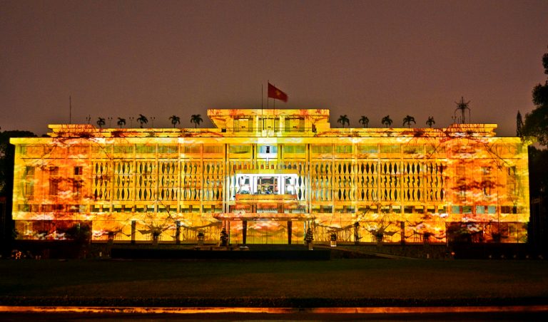 Đi đâu chơi ở Sài Gòn - Dinh Độc Lập 