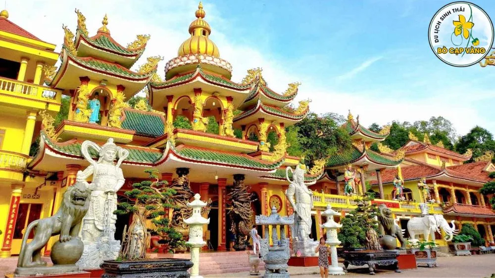 Chùa Thái Sơn – Núi Cậu