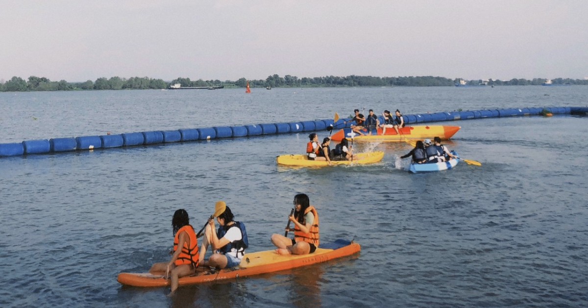 8 địa điểm Glamping gần Sài Gòn cực chất cho giới trẻ 17 Riverside Glamping