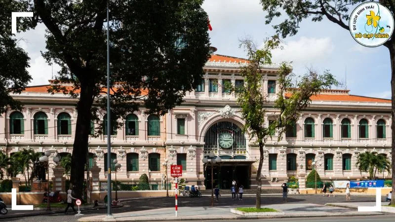 Bưu điện Thành phố Hồ Chí Minh