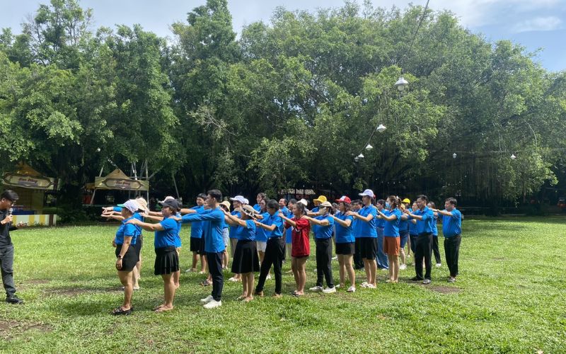 Tổ chức Year End Party Bò Cạp Vàng trọn gói ấn tượng 3 Hoạt động team building gắn kết đội nhóm