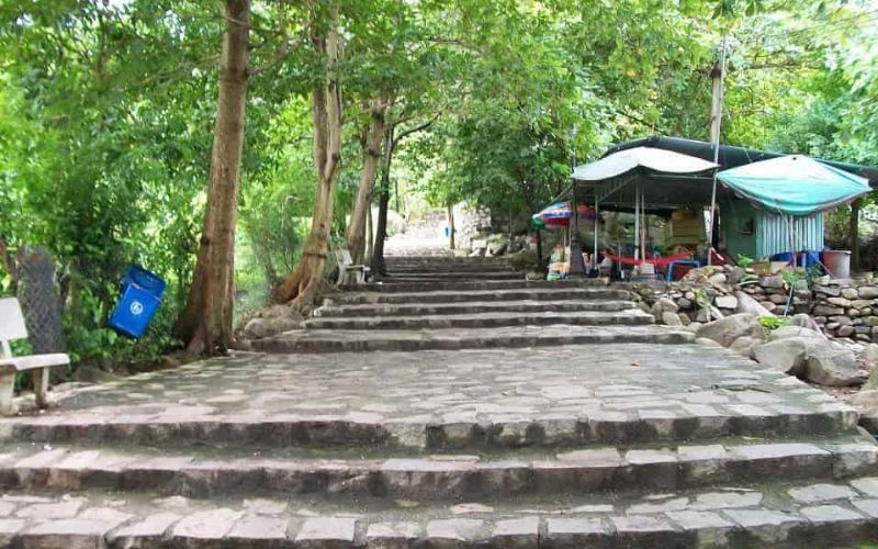 Cắm trại núi Bà Đen theo đường Chùa