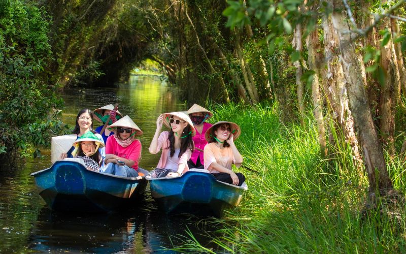 Làng nổi Tân Lập (Long An)