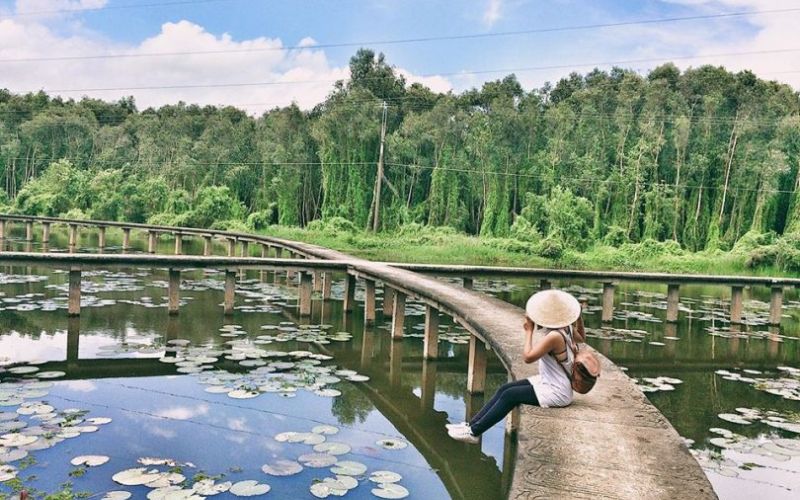 Một ngày rong chơi tại làng nổi Tân Lập, Long An