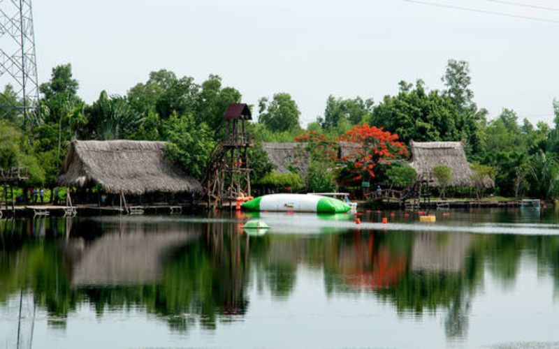 Khu du lịch sinh thái Bò Cạp Vàng