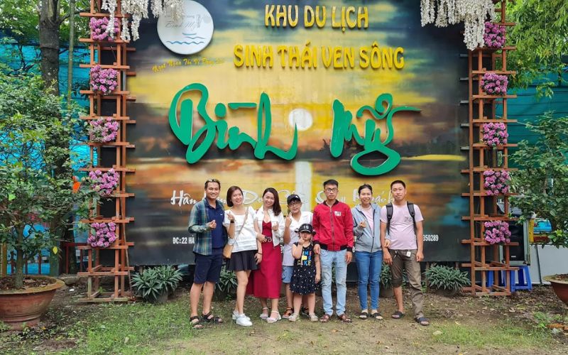 Khu du lịch sinh thái ven sông Bình Mỹ