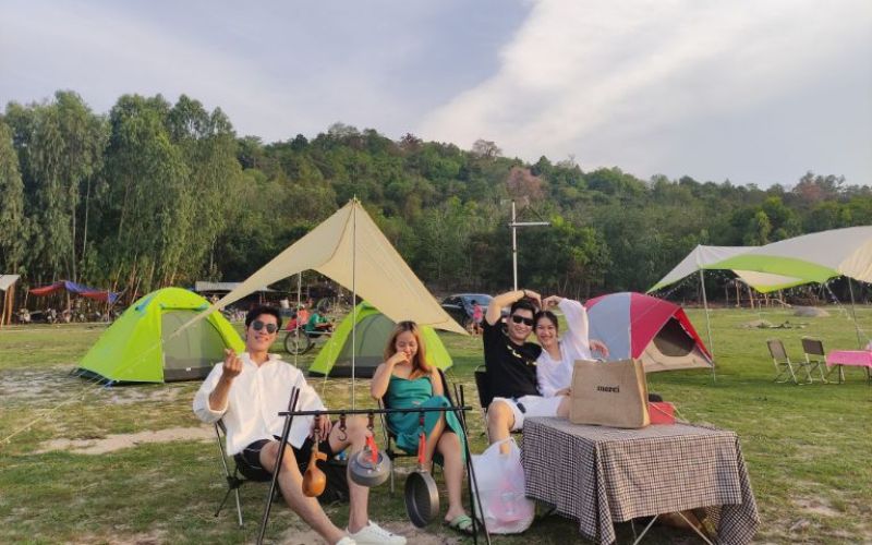 Cùng bạn bè cắm trại, dã ngoại tại Hồ Dầu Tiếng