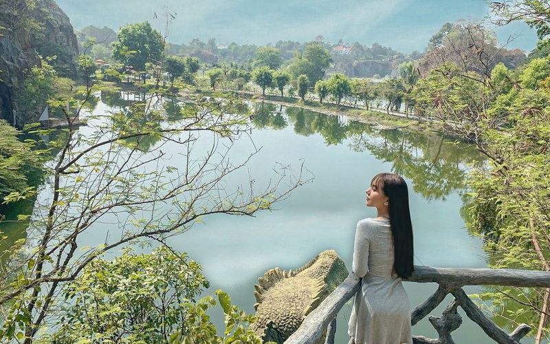 Top 8 địa điểm du lịch nghỉ dưỡng Đồng Nai yên bình, gần gũi thiên nhiên 16 Khu du lịch Bửu Long được biết đến như "Vịnh Hạ Long thu nhỏ" gần Sài Gòn với nhiều khung cảnh tuyệt đẹp