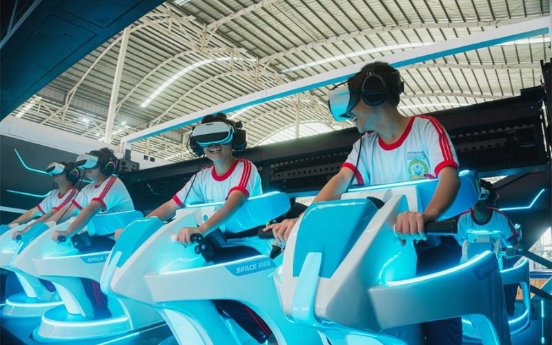 Các bé sẽ được trải nghiệm công nghệ VR hiện đại tại Amazing World